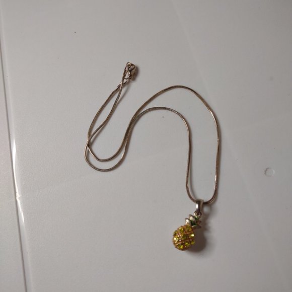 Cute 16 Inch Pineapple Pendant Necklace - Picture 10 of 11